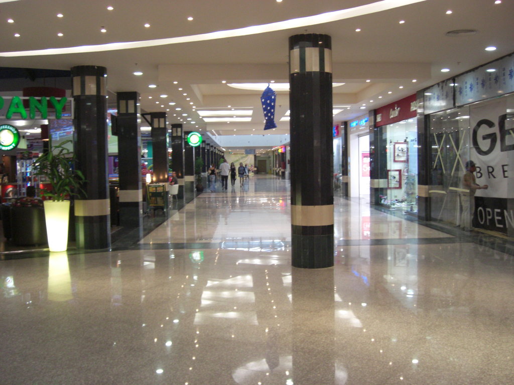 senzo mall 10
